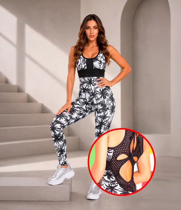 Enterizo Deportivo con Estampado Tropical