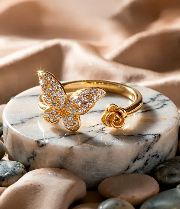 Anillo de Mariposa Ajustable en Rodio